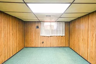 5405 Cleander Dr, Cincinnati, OH 45238 - Photo 18