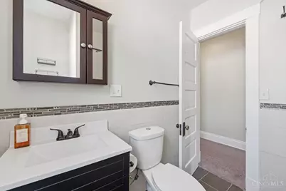 1121 Gilsey Avenue, Cincinnati, OH 45205 - Photo 28