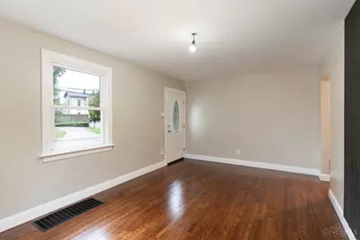 1166 Groesbeck Road, Cincinnati, OH 45224 - Photo 4