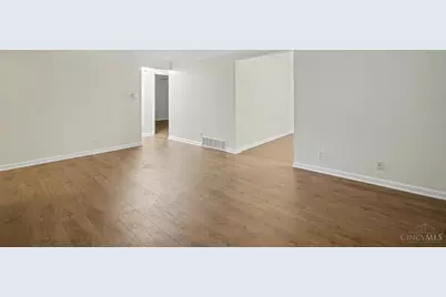 8126 San Marco Court, Madeira, OH 45243 - Photo 8