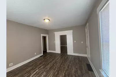 2015 Howard Avenue, Middletown, OH 45044 - Photo 4