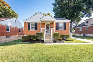 7822 Moss Ct, Deer Park, OH 45236 - Photo 1