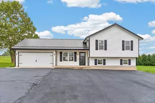 8025 Wright Rd, Penn Township, OH 45133 - Photo 2