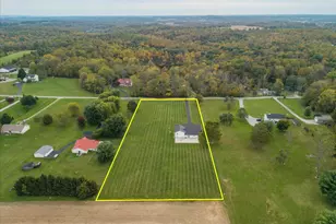 8025 Wright Rd, Penn Township, OH 45133 - Photo 4