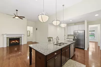 7457 Chagrin Place, Hamilton Township, OH 45039 - Photo 18