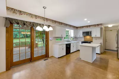7307 Mallard Drive, West Chester, OH 45069 - Photo 2
