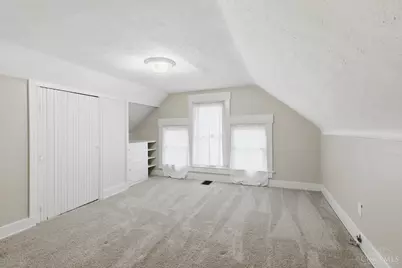 1947 Mears Avenue, Cincinnati, OH 45230 - Photo 36