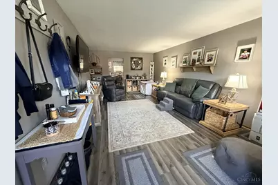 77 Desales Avenue, Lebanon, OH 45036 - Photo 2