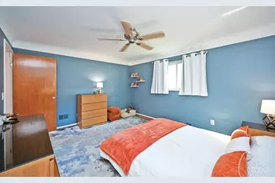 6541 Greenfield Drive, Cincinnati, OH 45224 - Photo 22