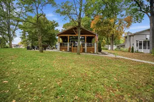 1058 Brunswick Dr, Perry Township, OH 45118 - Photo 24