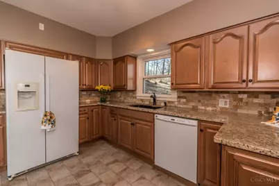 503 McAlpin Avenue, Cincinnati, OH 45220 - Photo 6