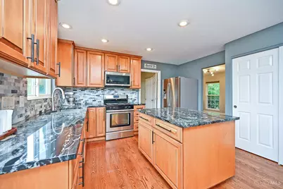 6004 Hidden Oaks Court, Hamilton Township, OH 45039 - Photo 10