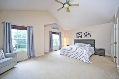 6004 Hidden Oaks Court, Hamilton Township, OH 45039 - Photo 18