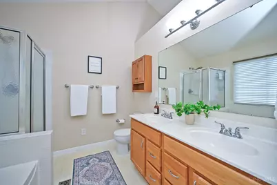 6004 Hidden Oaks Court, Hamilton Township, OH 45039 - Photo 22