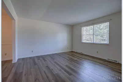 6172 Winding, Maineville, OH 45039 - Photo 4