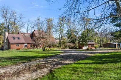 870 Linkhart Road, Wilmington, OH 45177 - Photo 2