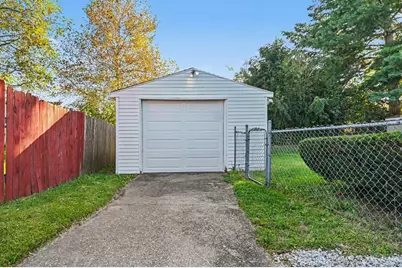 1703 Centerridge Avenue, Cincinnati, OH 45231 - Photo 4