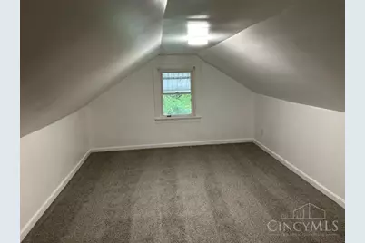 7549 Ross Avenue, Springfield Township, OH 45237 - Photo 14
