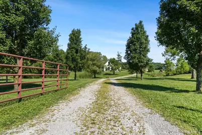 2432 Bauer Road, Batavia Township, OH 45103 - Photo 2