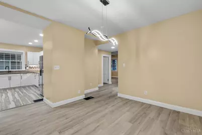 3914 Meyerfeld Avenue, Cheviot, OH 45211 - Photo 10