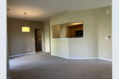 956 Crossing Pointe, Springfield Township, OH 45231 - Photo 6
