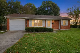 10824 Sprucehill Dr, Springfield Township, OH 45240 - Photo 2