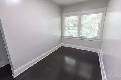 6688 Kennedy, Cincinnati, OH 45213 - Photo 26