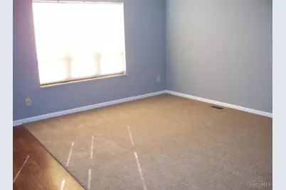 7500 Easton Court, West Chester, OH 45069 - Photo 12