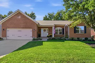 7426 Wethersfield Dr, Hamilton Township, OH 45039 - Photo 1