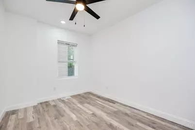 124 Valencia Street #1, Cincinnati, OH 45219 - Photo 22