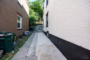 124 Valencia St, Cincinnati, OH 45219 - Photo 26