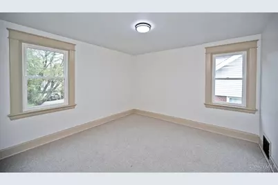 209 Wedgewood Avenue, Cincinnati, OH 45217 - Photo 24