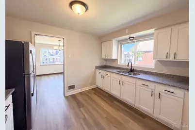 966 Oakland Avenue, Cincinnati, OH 45205 - Photo 6