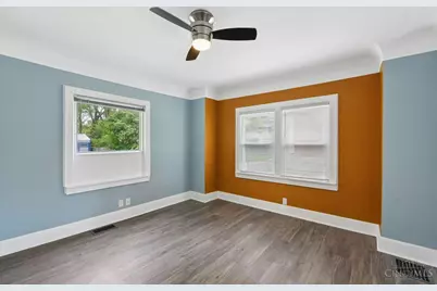 6839 Montgomery Road, Silverton, OH 45236 - Photo 8