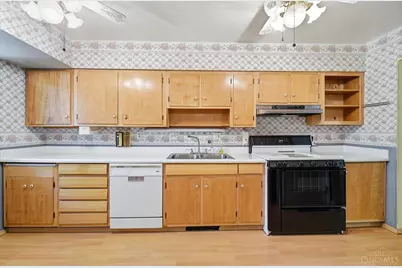 8417 Gamma Court, Cincinnati, OH 45231 - Photo 12