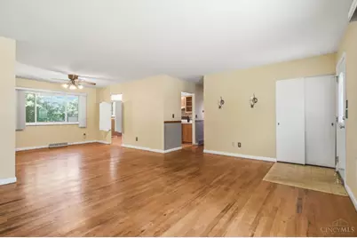8417 Gamma Court, Cincinnati, OH 45231 - Photo 6