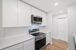 3825 Petoskey Ave, Mariemont, OH 45227 - Photo 18