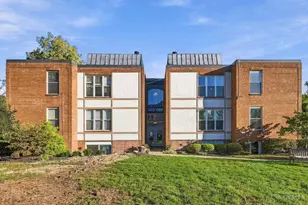 3825 Petoskey Ave, Mariemont, OH 45227 - Photo 1
