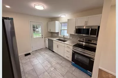 3985 Mantell Avenue, Sycamore Township, OH 45236 - Photo 6