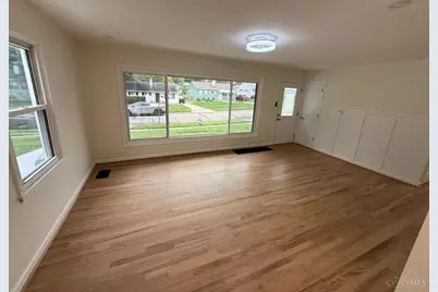 3985 Mantell Avenue, Sycamore Township, OH 45236 - Photo 2