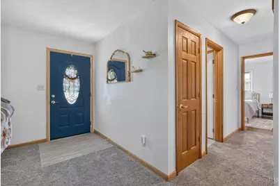 3909 Sterling Drive, Franklin Township, OH 45005 - Photo 2