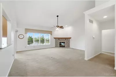 812 Valley View Point, Springboro, OH 45066 - Photo 12