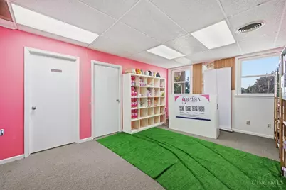 8240 Clara Avenue, Colerain Township, OH 45239 - Photo 20