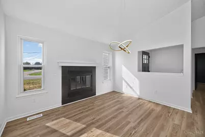 350 Woodsdale Drive, Monroe, OH 45050 - Photo 8