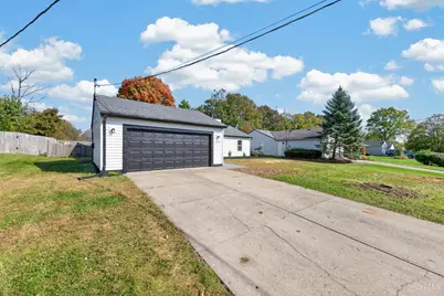 350 Woodsdale Drive, Monroe, OH 45050 - Photo 4