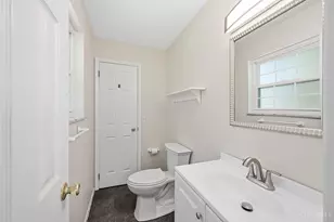 1429 Yellowglen Dr, Anderson Township, OH 45255 - Photo 16