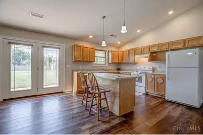 271 Lakengren Drive, Lake Lakengren, OH 45320 - Photo 6