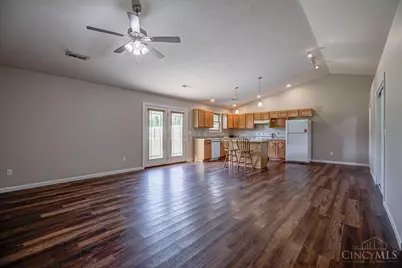 271 Lakengren Drive, Lake Lakengren, OH 45320 - Photo 4