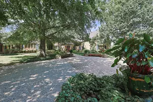 7707 Given Rd, Indian Hill, OH 45243 - Photo 56
