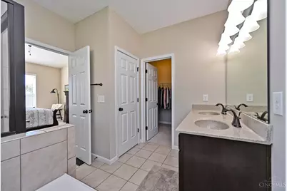 975 London Court, Union Township, OH 45245 - Photo 28